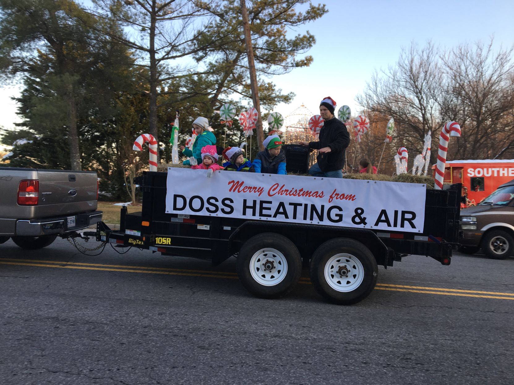 DRB 1211 Parade 20.JPG
